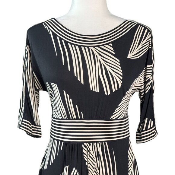 BCBGMaxazria Black & Cream Palm Frans Stretch Shift Dress Women's Size M - Picture 5 of 8
